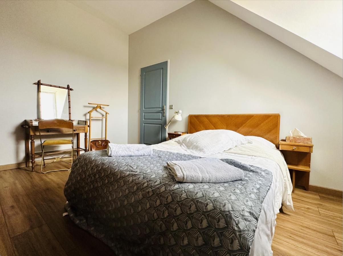 La Cour Verte Chambres D'Hotes Montépilloy Екстериор снимка